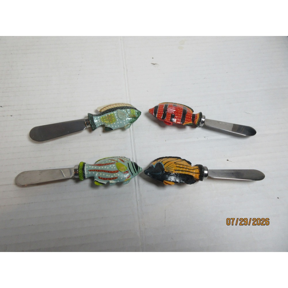 Tropical Fish Cheese Spreaders Set of 4 Stainless Steel Coastal Appetizer Knives